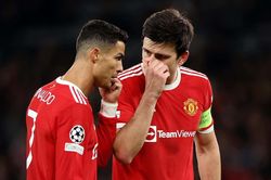Erik ten Hag giao nhiệm vụ đặc biệt cho Ronaldo và Harry Maguire