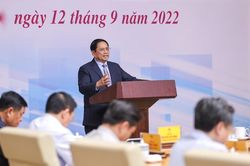 Thủ tướng Chính phủ: 'Điều hành kinh tế phải có nghệ thuật, nhãn quan chính trị'
