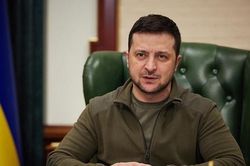 Tổng thống Zelensky thừa nhận Ukraine phụ thuộc vào Mỹ