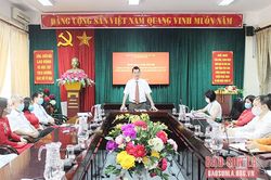 Học và làm theo Bác gắn với nhiệm vụ chuyên môn