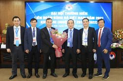 Khó như tìm 'ghế Phó' VFF