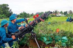 Đề nghị xây dựng Luật Phòng không nhân dân