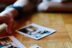 Dùng ảnh 'nóng' tống tiền người tình