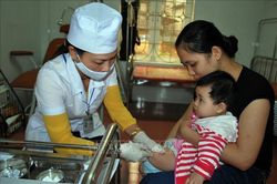 Thông tin về việc thiếu vaccine sởi và vaccine DPT tiêm cho trẻ