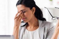 Một số cách giúp cải thiện chứng nhức mỏi mắt tại nhà