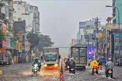 Thời tiết ngày 15/9: Mưa lớn ở vùng núi và trung du Bắc Bộ, Tây Nguyên và Nam Bộ mưa dông