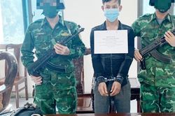 Bắt đối tượng mang balo chứa 3kg ma túy đi bán kiếm lời