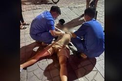 Điều tra vụ nam thanh niên bị ép xe máy, đâm gục trên phố Láng Hạ
