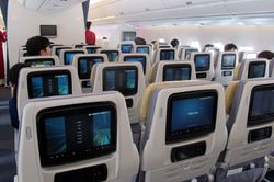 Hành khách để quên 2,4 tỷ đồng trên máy bay
