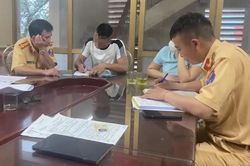 Xử phạt 4 người có hành vi che biển số xe ô tô khi đang lưu thông