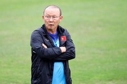 HLV Park Hang Seo: 'Cầu thủ do tôi chọn và chịu trách nhiệm, thua bị đánh tả tơi'