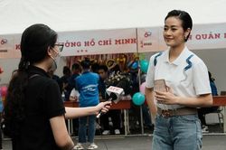 Vì sao điểm chuẩn ngành Báo chí cao chót vót?