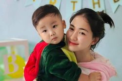 Hòa Minzy bức xúc khi bị mạo danh, nói thẳng một điều: 'Tôi không bao giờ lấy Bo ra để kiếm tiền'