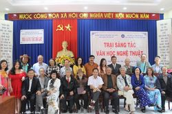 Bế mạc trại sáng tác văn học nghệ thuật các dân tộc thiểu số Việt Nam tại Đà Lạt