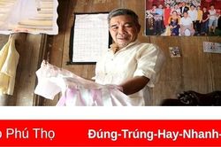 Người gìn giữ nét văn hóa mo Mường