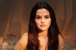 Selena Gomez ra mắt phim tài liệu ca nhạc về sự nghiệp