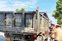 Chính trị - Xã hội Pháp luật - Cuộc sống Xử lý xe quá tải, nồng độ cồn: Thường xuyên, liên tục