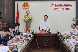 Phó Chủ tịch UBND tỉnh Lâm Đồng Đặng Trí Dũng làm việc với huyện Di Linh