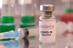 Thiếu vaccine COVID-19 Moderna cho trẻ từ 6 đến dưới 12 tuổi: Bộ Y tế lý giải