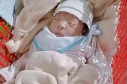 Bé sơ sinh bị bỏ rơi ven đường kèm lá thư nhờ nuôi hộ