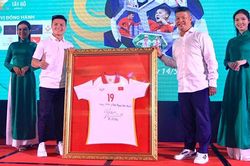 Người đại diện Quang Hải từ chức Chủ tịch CLB Cần Thơ