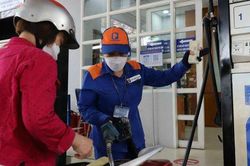 Gỡ vướng trong hoạt động kinh doanh xăng dầu