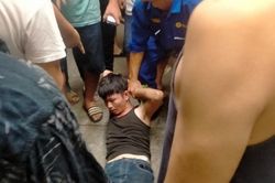 Cướp vàng rồi ném ra đường, hành động 'kỳ lạ' tiếp theo của đạo chích gây hoang mang