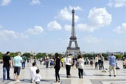 Thế giới Nhu cầu du lịch nước ngoài của khách châu Á sẽ phục hồi vào năm 2024