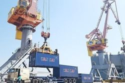 ADB: Kinh tế Việt Nam tăng trưởng 6,5% năm 2022 và 6,7% năm 2023