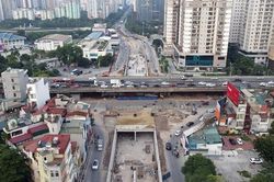 Cận cảnh hầm chui Lê Văn Lương trước ngày thông xe