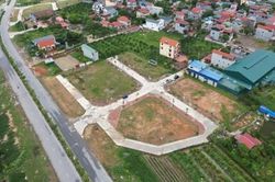 Bất thường đấu giá đất vùng ven, chuyên gia cảnh báo
