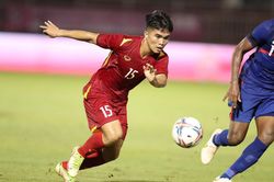 Văn Thanh trở lại cùng tuyển Việt Nam sau khi khỏi COVID-19