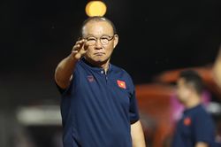 HLV Park Hang Seo: Không có ai chắc chắn được đá AFF Cup 2022