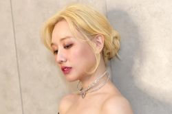 Hari Won khiến fan xót xa khi tiết lộ hình ảnh nhập viện truyền thuốc