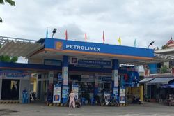 Thừa Thiên Huế: Doanh nghiệp kiến nghị hỗ trợ 'cấp giấy phép con' trong hoạt động kinh doanh xăng dầu