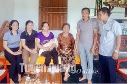 Bé sơ sinh bị bỏ rơi ở Sơn Nam đã có gia đình tạm thời nuôi dưỡng