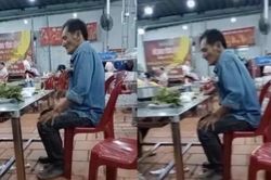 Nghệ sĩ Thương Tín xuất hiện ở quán ăn bình dân với vẻ ngoài tiều tụy, hốc hác