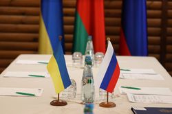 Điện Kremlin: Cánh cửa đàm phán hòa bình ở Ukraine luôn mở