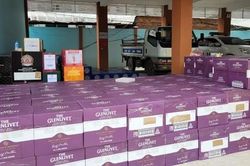 Bắt giữ 3 ô tô vận chuyển hàng nhập lậu qua biên giới
