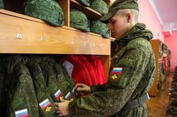 Tổng thống Putin ký sắc lệnh miễn quân dịch cho sinh viên