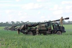 Uy lực pháo tự hành Pháp viện trợ thêm cho Ukraine