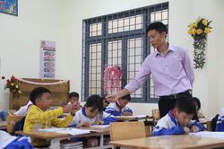 Học sinh Quảng Ngãi nghỉ học từ ngày 27/9 để tránh bão