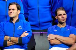 Roger Federer chính thức từ giã sự nghiệp: Vĩ đại theo phong cách FedEx