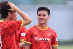 Quang Hải: 'Tôi sẽ làm việc với CLB để được dự AFF Cup'