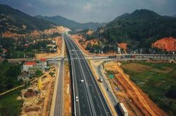 Ngăn chặn thông thầu, bán thầu, chia cắt dự án