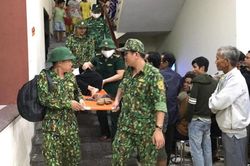 Quảng Nam: Đưa cụ bà nhập viện cấp cứu nghi do bị viêm phế quản
