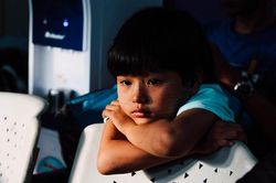 Chuyên gia giải mã nguyên nhân trẻ bắt nạt người khác
