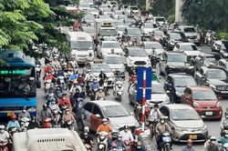 Hà Nội đồng ý phân làn đường Nguyễn Trãi đến 31/12 và xử lý xe vi phạm