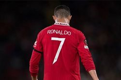 Ai sẽ mặc áo số 7 của MU khi Ronaldo rời Old Trafford?