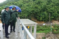 Chủ động sơ tán dân, tập trung ứng phó bão, lũ quét, sạt lở đất